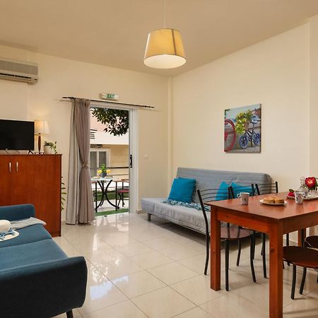 Evdokia Αpartments & Dimitra Village Agia Marina  Ngoại thất bức ảnh
