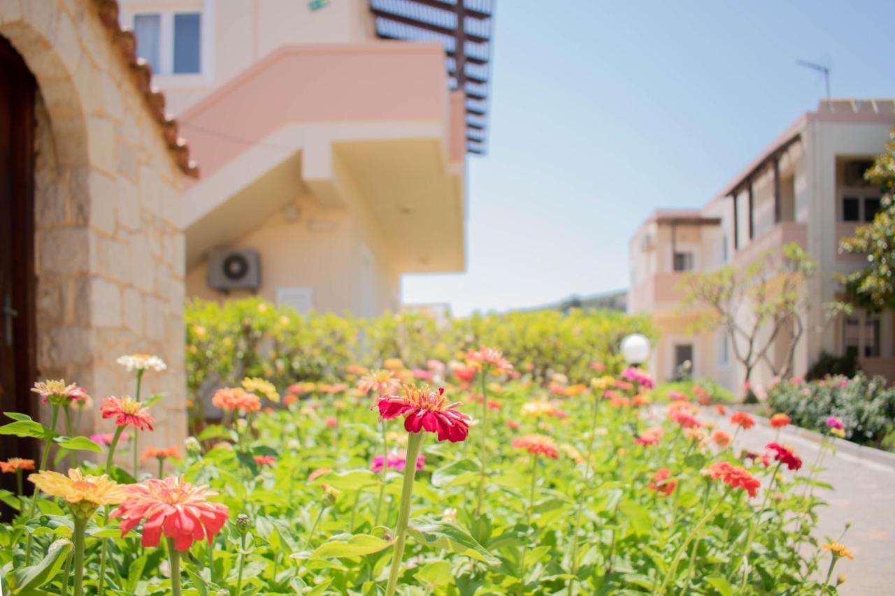 Evdokia Αpartments & Dimitra Village Agia Marina  Ngoại thất bức ảnh