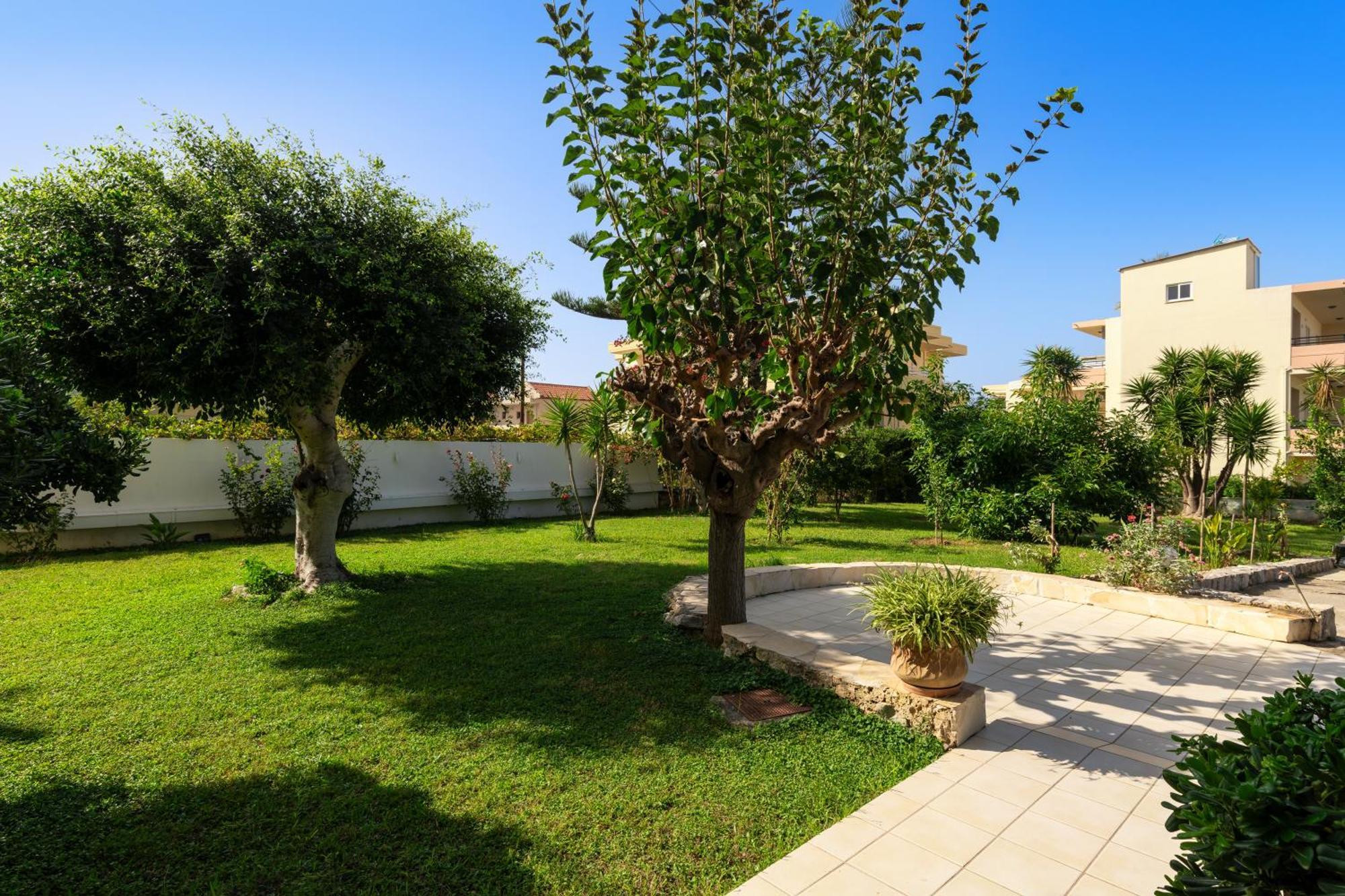 Evdokia Αpartments & Dimitra Village Agia Marina  Ngoại thất bức ảnh