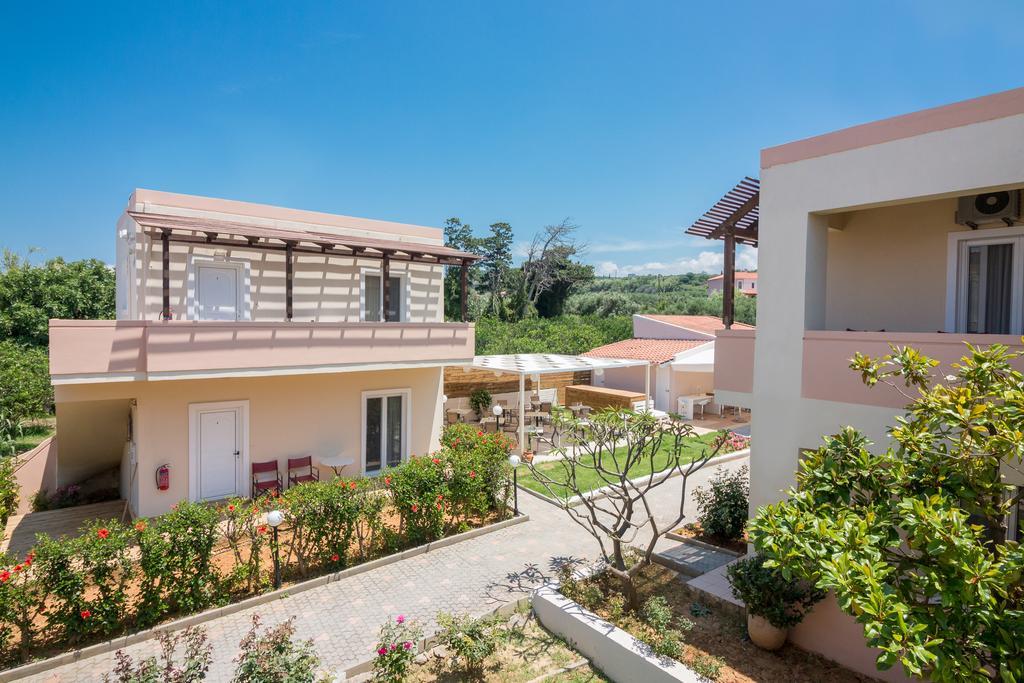 Evdokia Αpartments & Dimitra Village Agia Marina  Ngoại thất bức ảnh